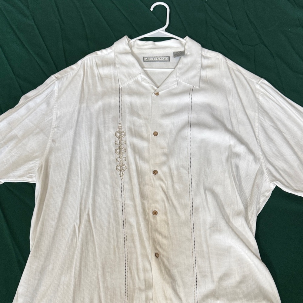 Monte Carlo Men’s Guayabera Shirt 3XL White Short Sleeve Cuban Embroidered